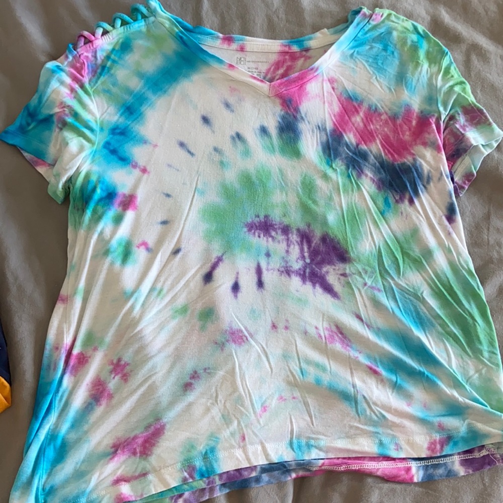 TIE DYE SHIRT